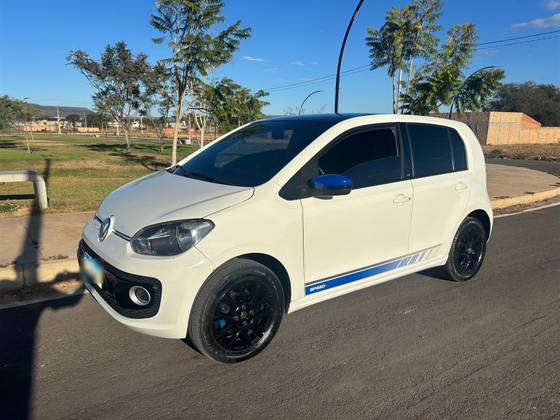 VOLKSWAGEN UP 1.0 TSI SPEED UP 12V FLEX 4P MANUAL VOLKSWAGEN UP 1.0 TSI SPEED UP 12V FLEX 4P MANUAL